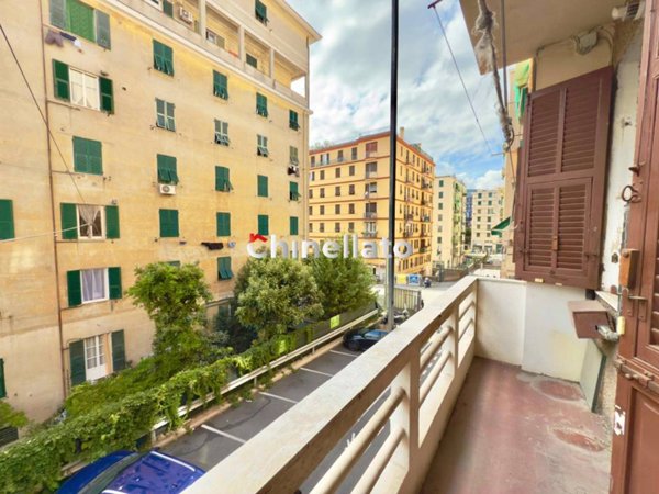 appartamento in vendita a Genova in zona Marassi