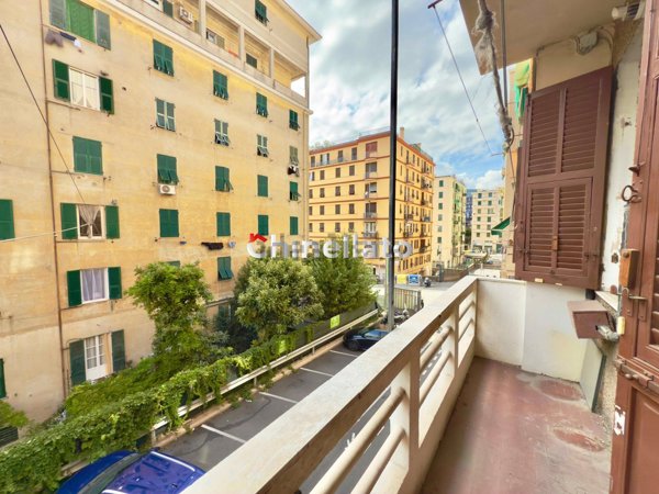 appartamento in vendita a Genova in zona Marassi