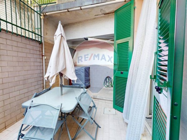 appartamento in vendita a Genova in zona Rivarolo