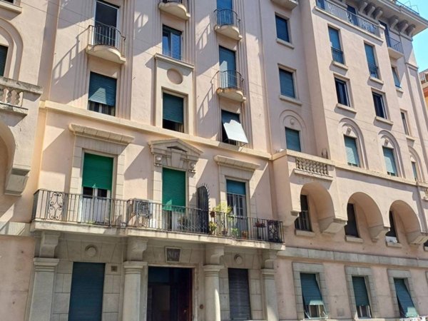 appartamento in vendita a Genova in zona Marassi