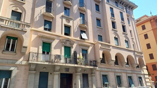 appartamento in vendita a Genova in zona Marassi