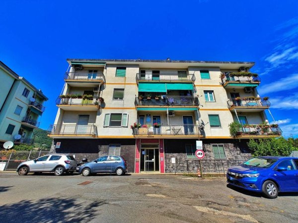 appartamento in vendita a Genova in zona Molassana