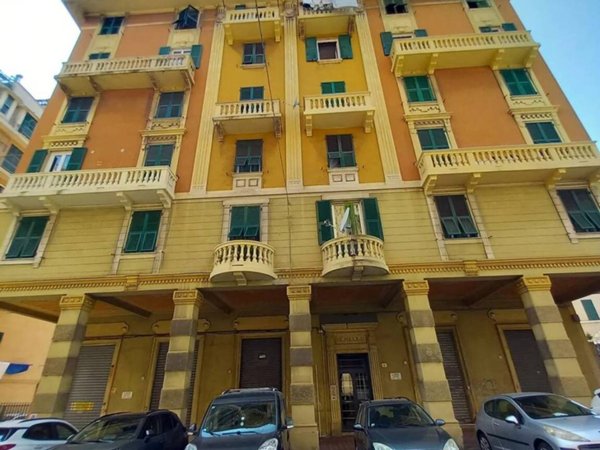 appartamento in vendita a Genova in zona Cornigliano