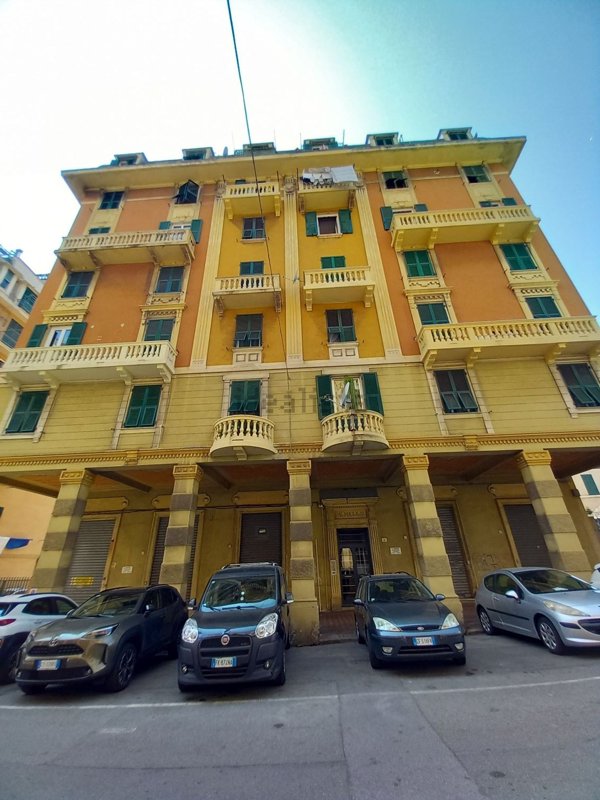 appartamento in vendita a Genova in zona Cornigliano