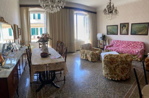 appartamento in vendita a Genova in zona Marassi