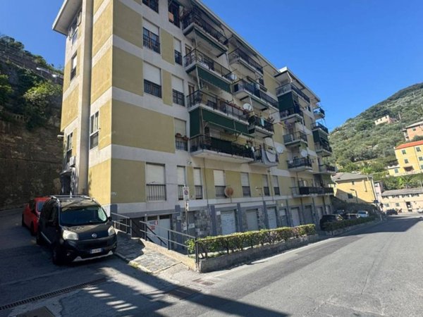 appartamento in vendita a Genova in zona Quezzi