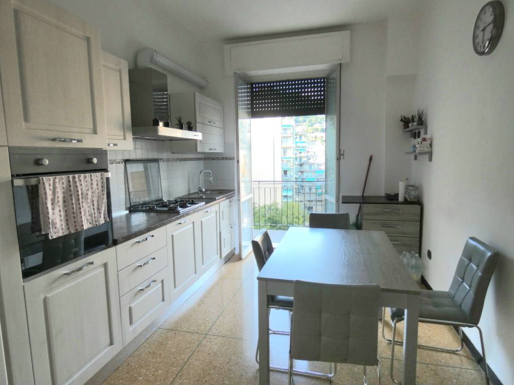 appartamento in vendita a Genova in zona San Martino