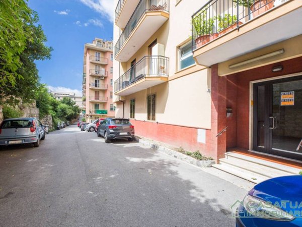 appartamento in vendita a Genova in zona Lagaccio / Granarolo