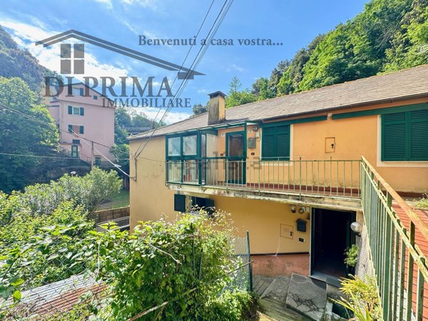 appartamento in vendita a Genova in zona Crevari