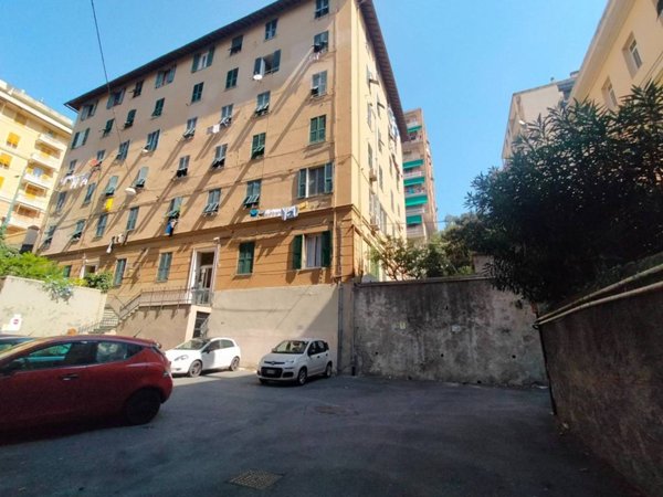 appartamento in vendita a Genova in zona Quezzi