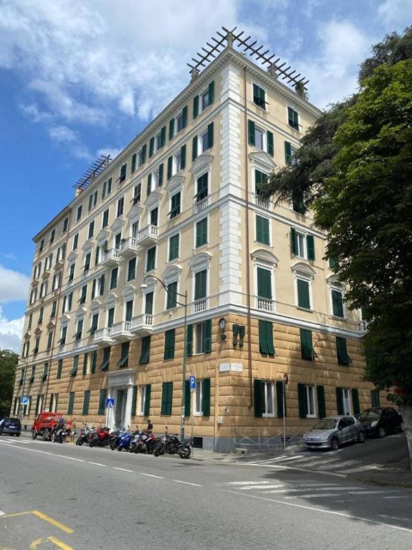 appartamento in vendita a Genova in zona Castelletto