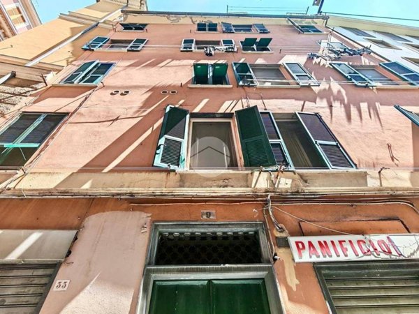 appartamento in vendita a Genova in zona Lagaccio / Granarolo