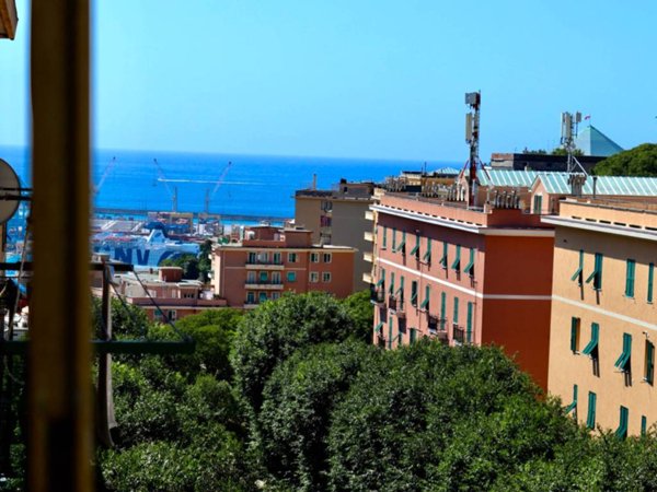 appartamento in vendita a Genova in zona DiNegro