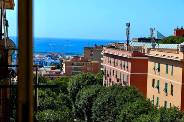 appartamento in vendita a Genova in zona San Teodoro