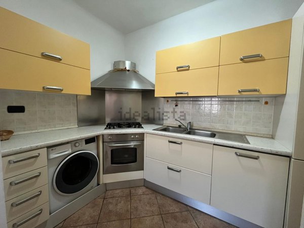 appartamento in vendita a Genova in zona Sestri Ponente