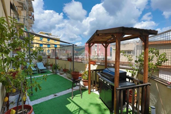 appartamento in vendita a Genova in zona Staglieno
