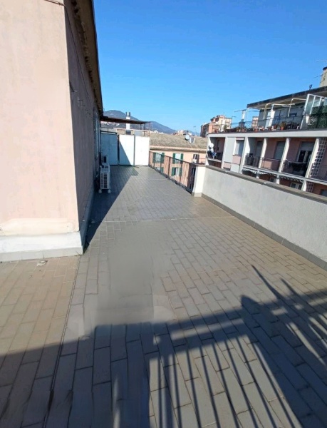 appartamento in vendita a Genova in zona Sampierdarena