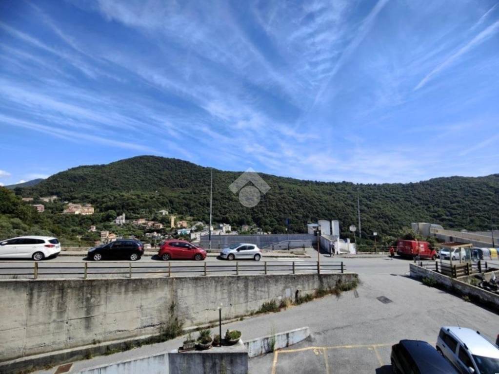 appartamento in vendita a Genova in zona San Gottardo/Sant'Eusebio