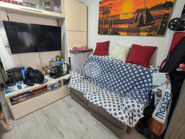 appartamento in vendita a Genova in zona Certosa