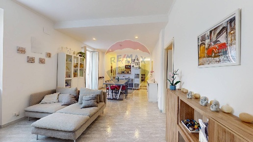 appartamento in vendita a Genova in zona Rivarolo