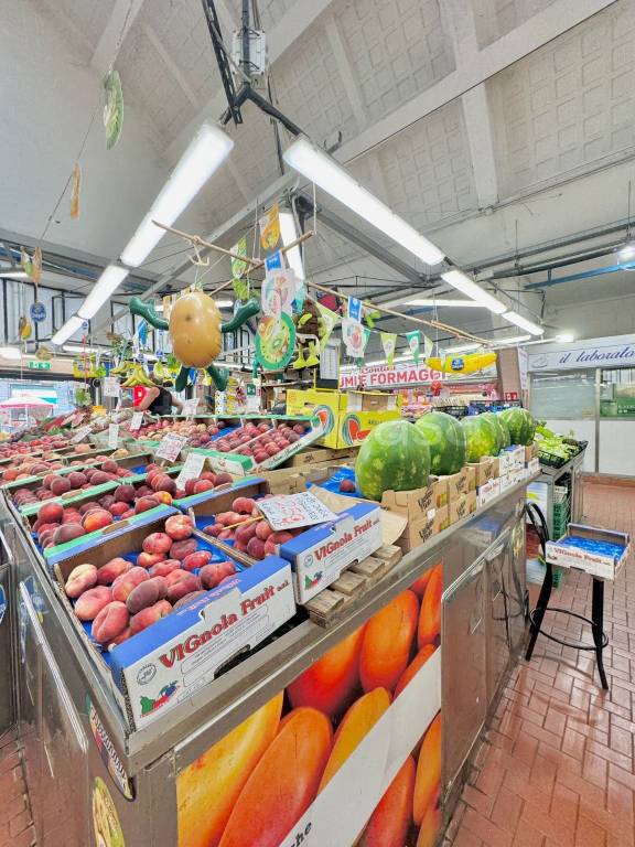 negozio in vendita a Genova in zona San Fruttuoso