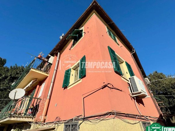 appartamento in vendita a Genova in zona Sestri Ponente
