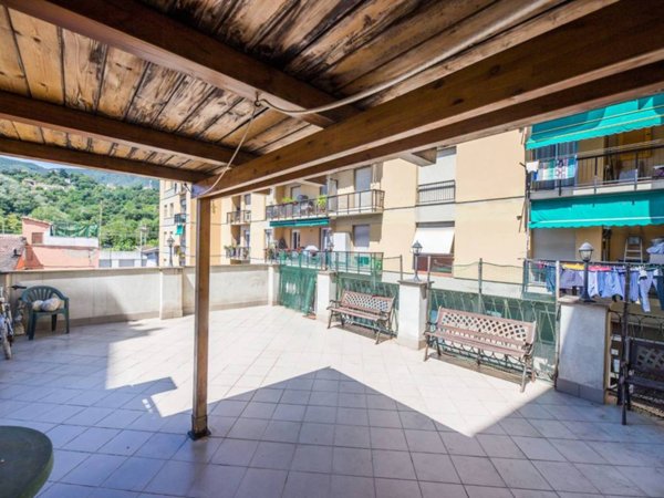 appartamento in vendita a Genova in zona Bolzaneto