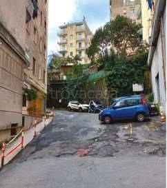appartamento in vendita a Genova in zona Sestri Ponente