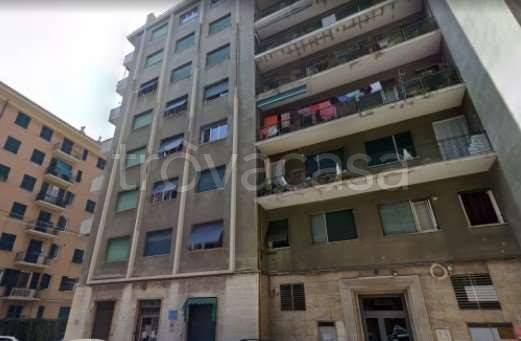 appartamento in vendita a Genova in zona Sampierdarena