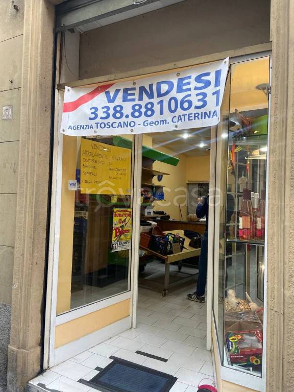 appartamento in vendita a Genova in zona Rivarolo
