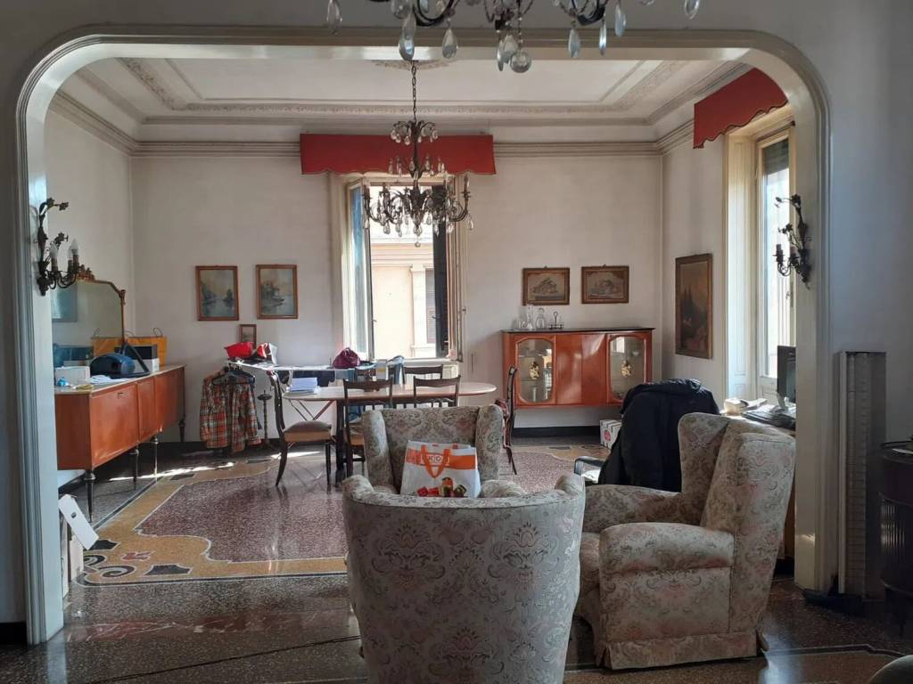 appartamento in vendita a Genova in zona Sampierdarena