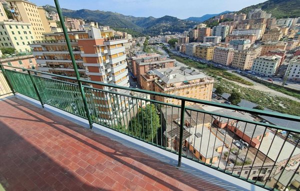 appartamento in vendita a Genova in zona Marassi