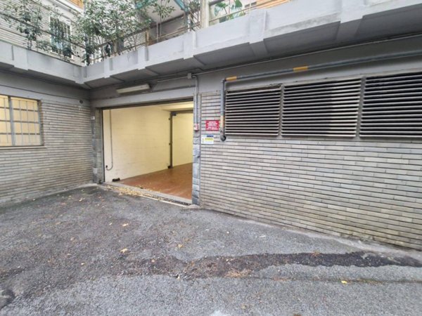 negozio in vendita a Genova in zona Albaro