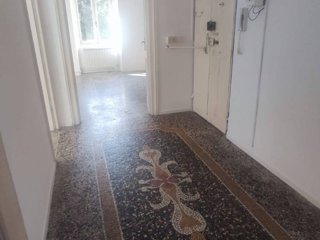 appartamento in vendita a Genova in zona Cornigliano