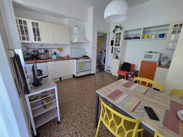 appartamento in vendita a Genova in zona Voltri