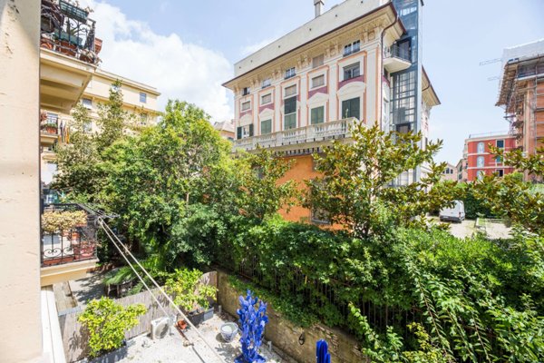 appartamento in vendita a Genova in zona Albaro