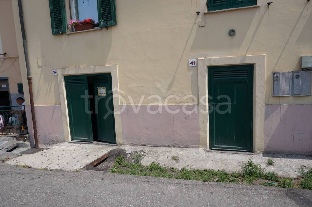 appartamento in vendita a Genova in zona Sturla