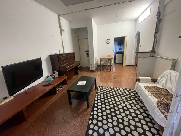 appartamento in vendita a Genova in zona Sturla