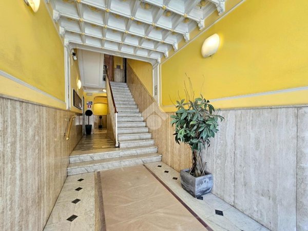 locale di sgombero in vendita a Genova in zona Foce