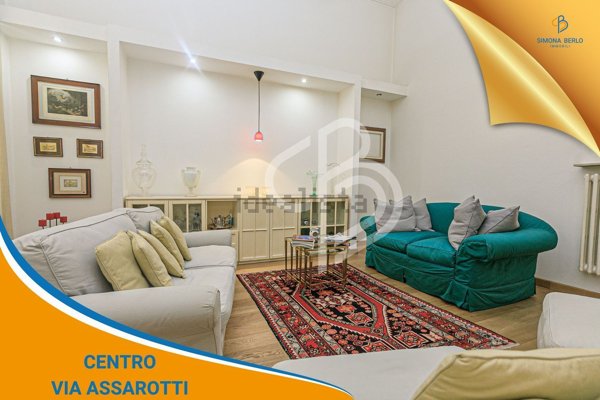 appartamento in vendita a Genova in zona Castelletto