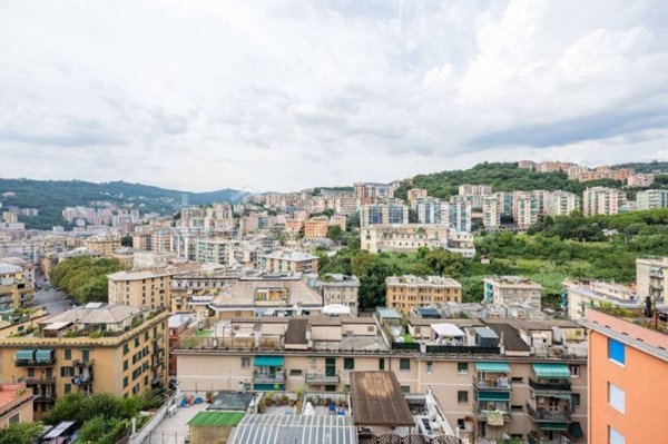 appartamento in vendita a Genova in zona Marassi