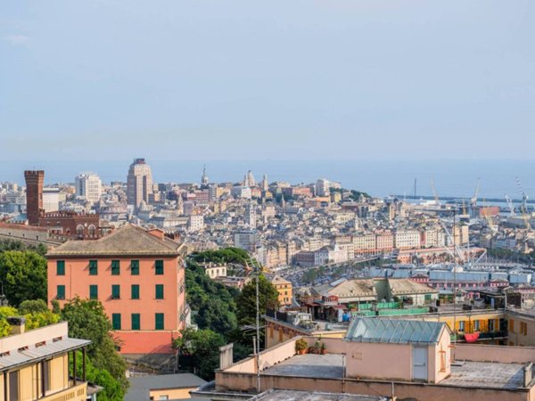 appartamento in vendita a Genova in zona Oregina