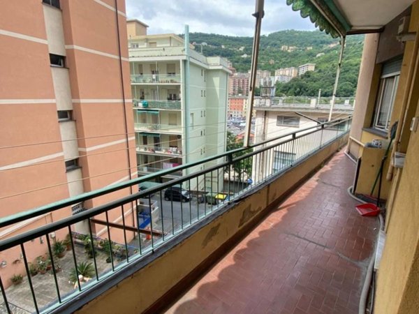 appartamento in vendita a Genova in zona Quezzi