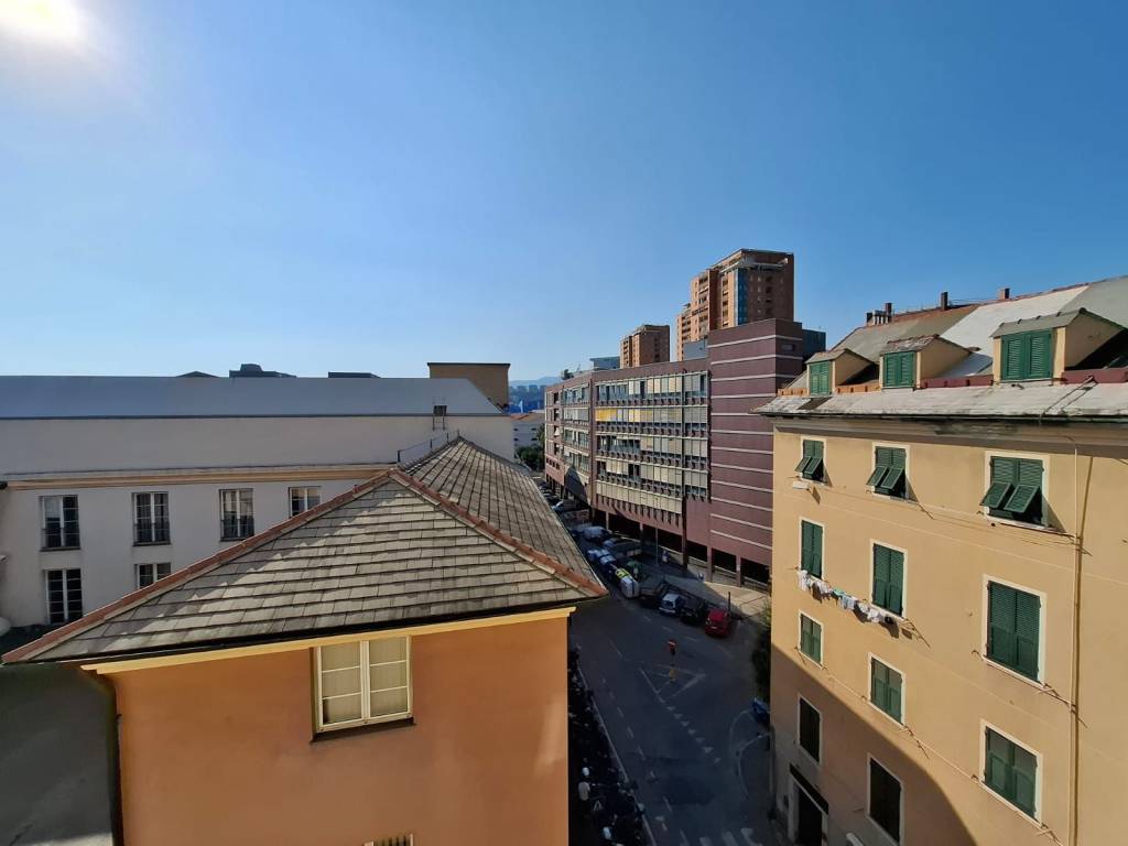 appartamento in vendita a Genova in zona Sampierdarena
