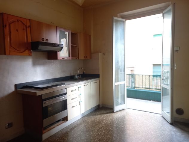 appartamento in vendita a Genova in zona Sestri Ponente