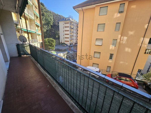 appartamento in vendita a Genova in zona Staglieno