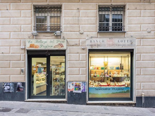 negozio in vendita a Genova in zona Sottoripa / Maddalena / Molo