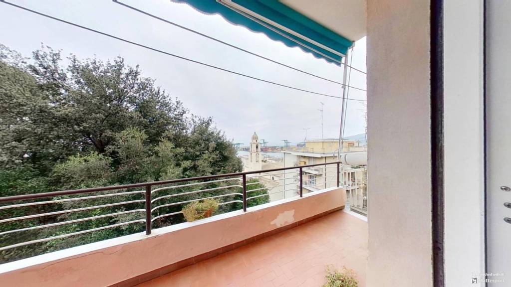 appartamento in vendita a Genova in zona Pegli