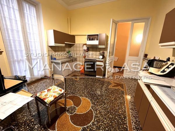 appartamento in vendita a Genova in zona Sampierdarena