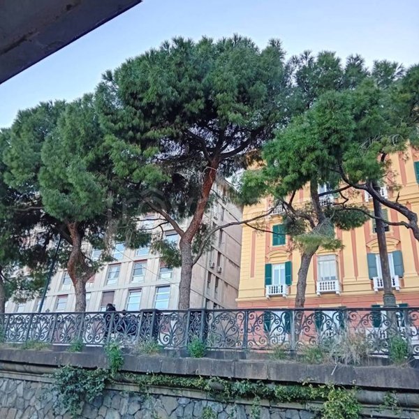 appartamento in vendita a Genova in zona San Vincenzo